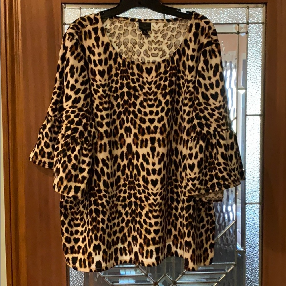 Worthington cheetah print blouse